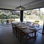 Les Pesquiers 度假居 *